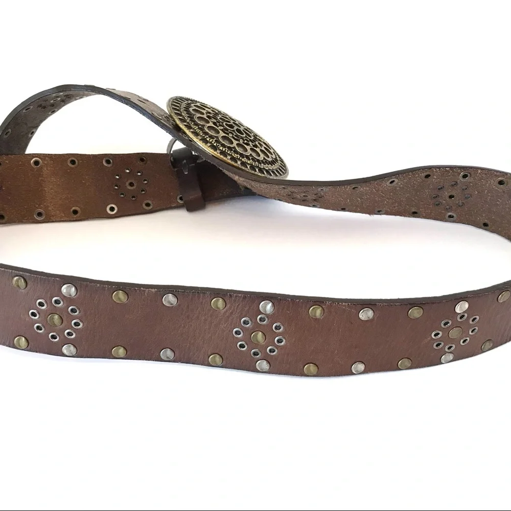 Leather Embossed Belt With Chunky Gold Buckle